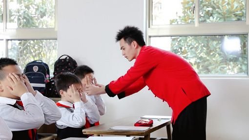 Ming Mu Gong Ming Mu Gong en las escuelas chinas.